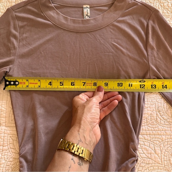 Free People Mauve Ribbed Woman’s Top Half Sleeves Layering Fitted Fall Festival - Picture 7 of 13